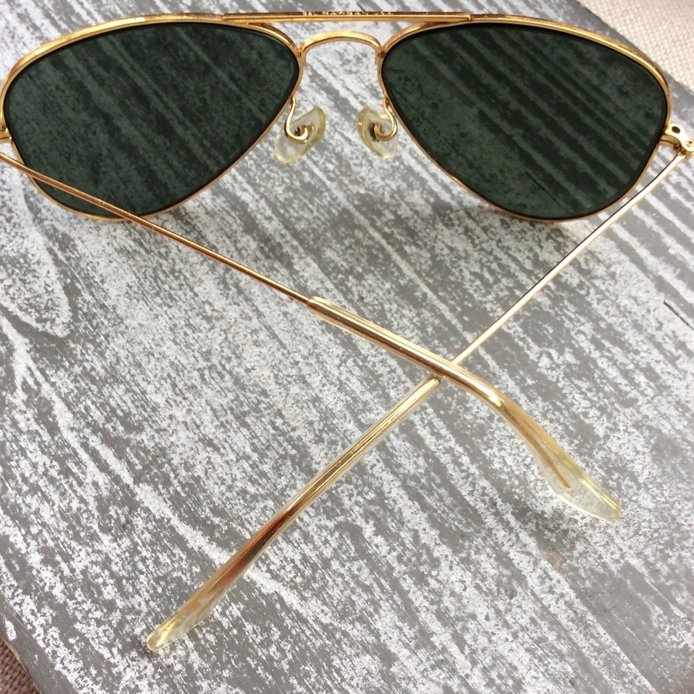 Ray-Ban Aviator Sunglasses - Picture 2 of 7